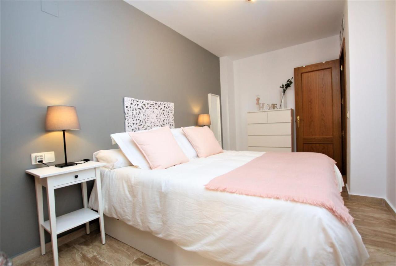 Apartamento Beachfront La Jacaranda Marbella Ngoại thất bức ảnh