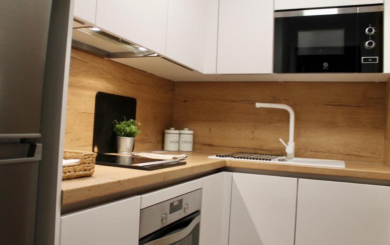 Apartamento Beachfront La Jacaranda Marbella Ngoại thất bức ảnh